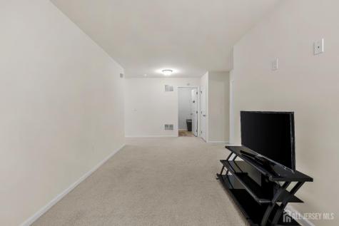 23 Clover Lane Monroe NJ 08831