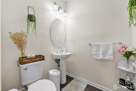 23 Clover Lane Monroe NJ 08831
