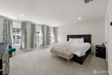 23 Clover Lane Monroe NJ 08831