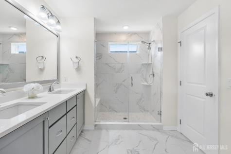23 Clover Lane Monroe NJ 08831