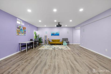 23 Clover Lane Monroe NJ 08831