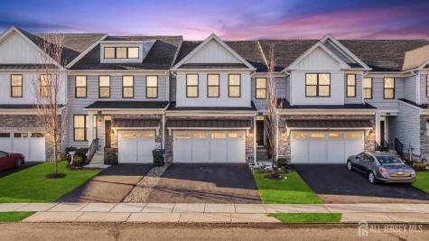 23 Clover Lane Monroe NJ 08831
