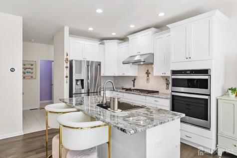 23 Clover Lane Monroe NJ 08831