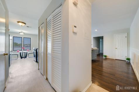 116 Peach Street Avenel NJ 07001