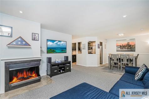 1310 Stoneridge Circle Helmetta NJ 08828