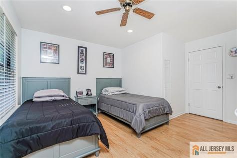 1310 Stoneridge Circle Helmetta NJ 08828