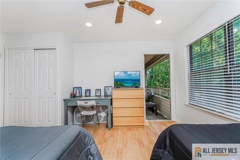 1310 Stoneridge Circle Helmetta NJ 08828