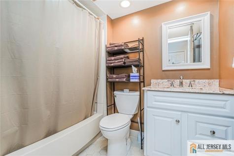 1310 Stoneridge Circle Helmetta NJ 08828