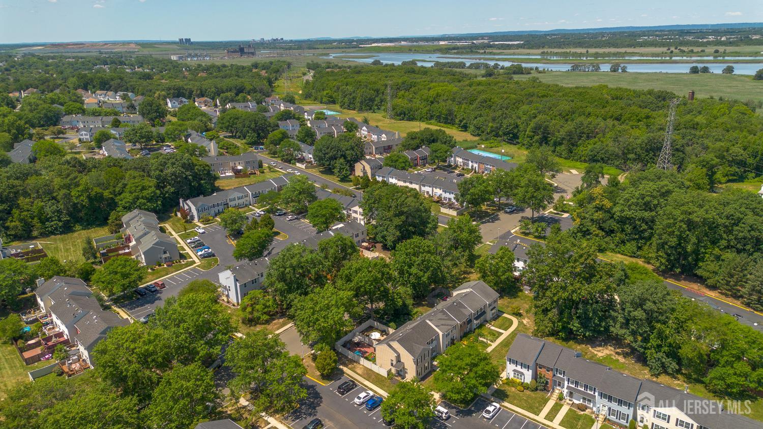 35 E Byrnes Lane E Sayreville NJ 08872