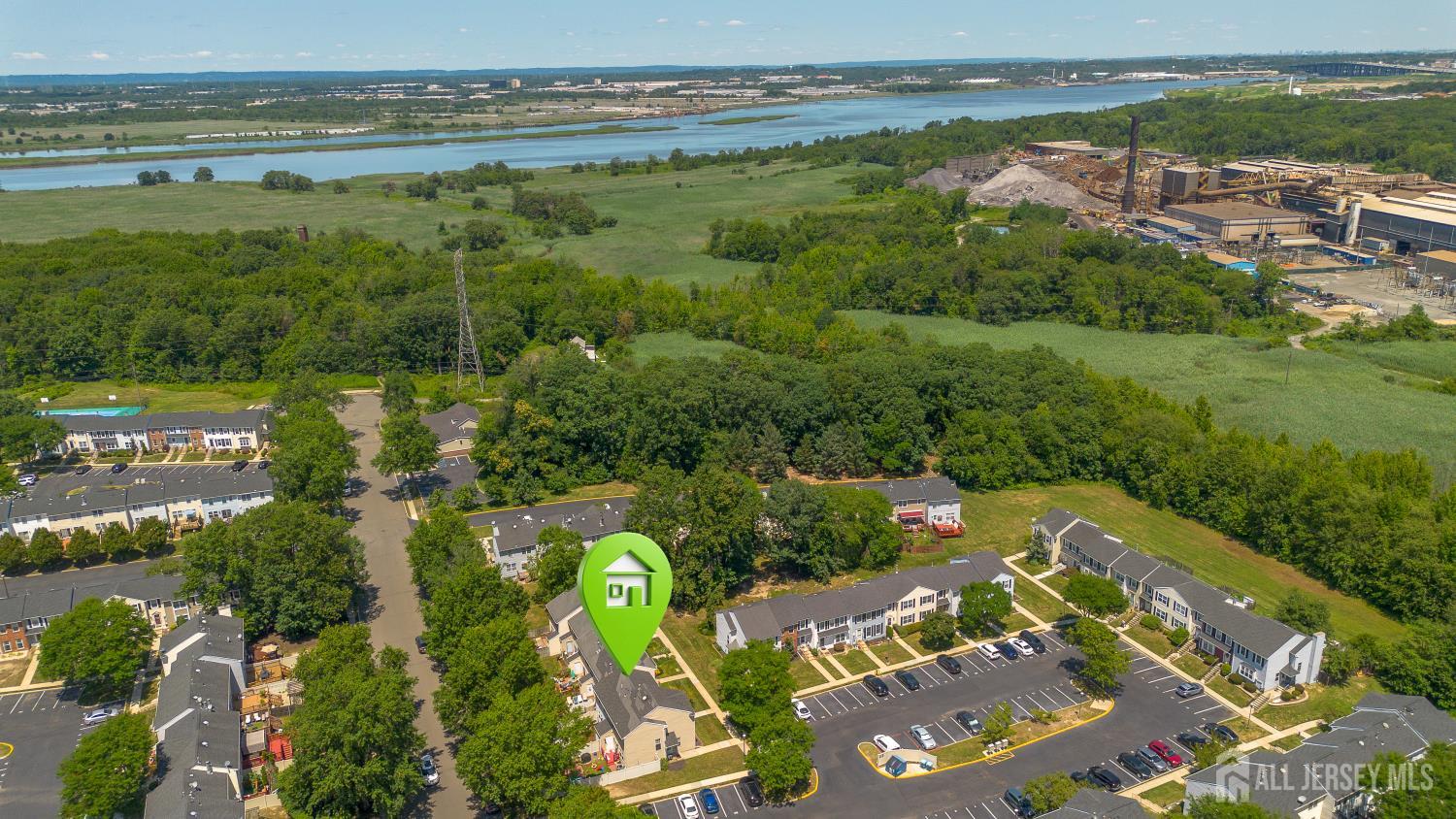 35 E Byrnes Lane E Sayreville NJ 08872