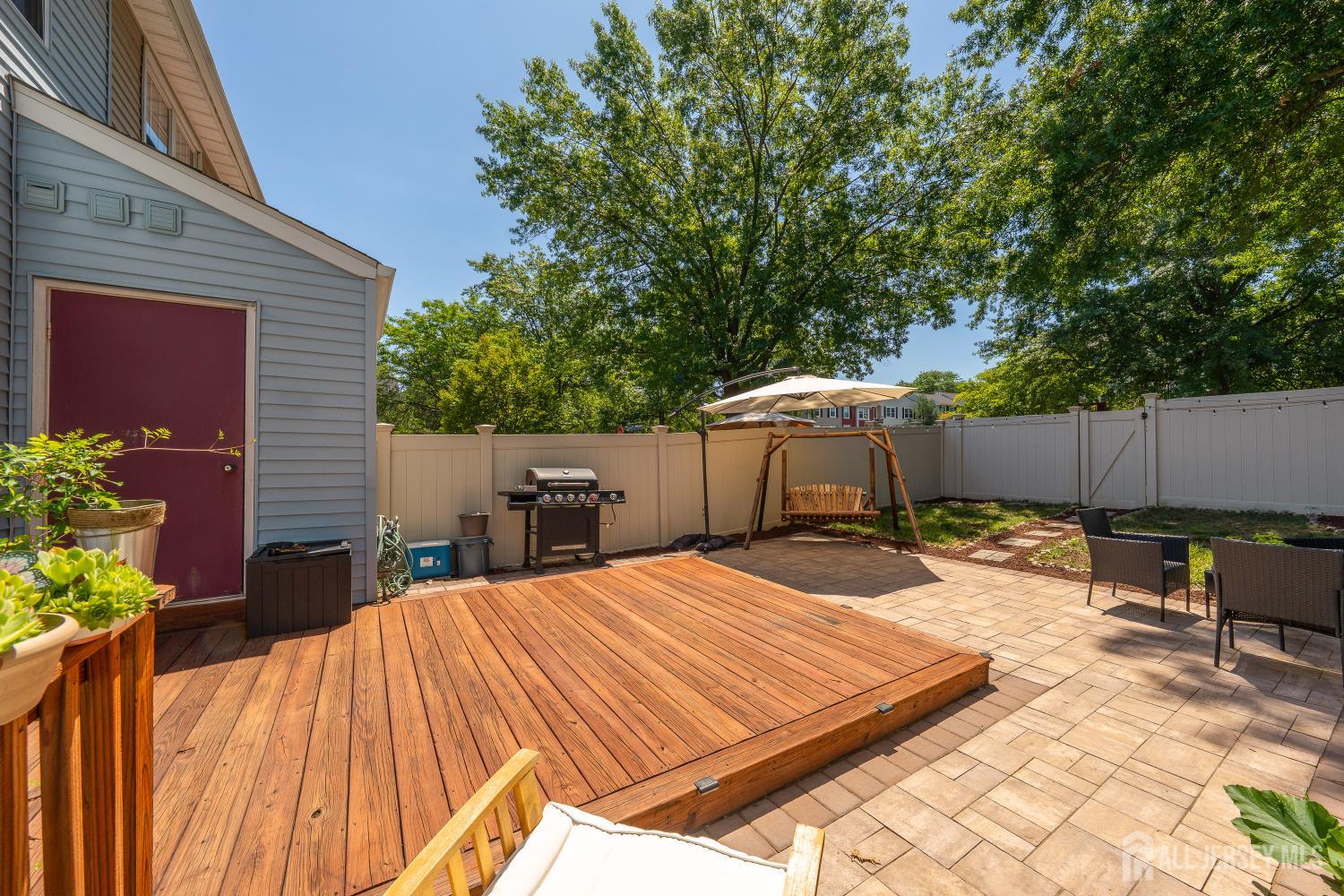 35 E Byrnes Lane E Sayreville NJ 08872