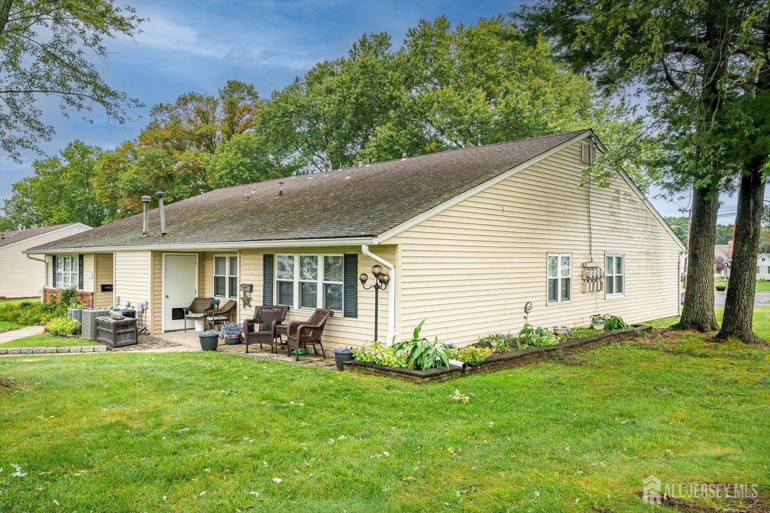 23 Nevada Court Old Bridge NJ 07747