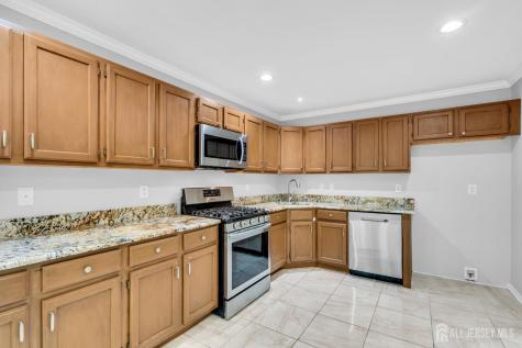 242 Hawthorne Road North Brunswick NJ 08902
