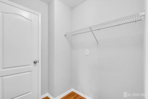 242 Hawthorne Road North Brunswick NJ 08902