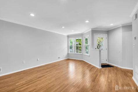 242 Hawthorne Road North Brunswick NJ 08902