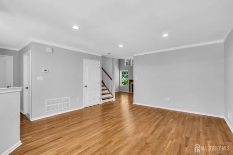242 Hawthorne Road North Brunswick NJ 08902