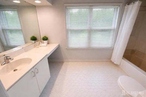 2308 Candlelight Court Helmetta NJ 08828