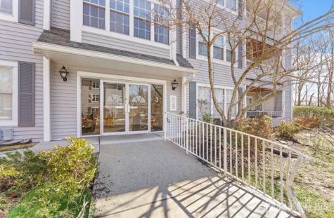 2308 Candlelight Court Helmetta NJ 08828