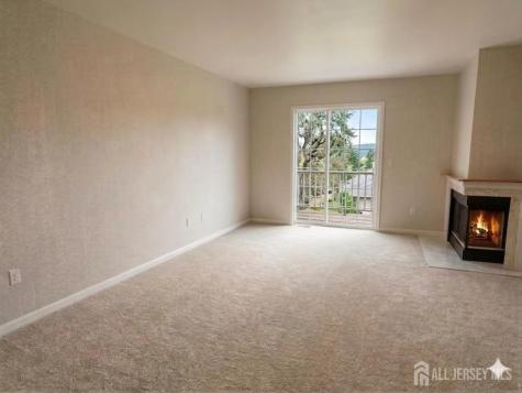 2308 Candlelight Court Helmetta NJ 08828