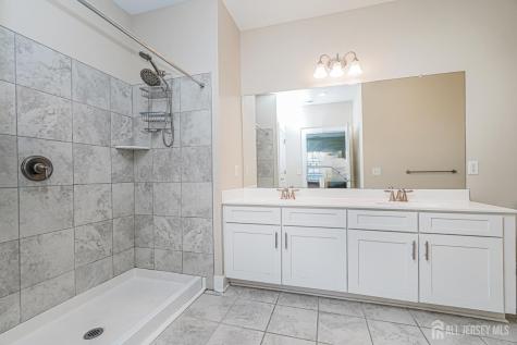 816 Stiller Lane Monroe NJ 08831