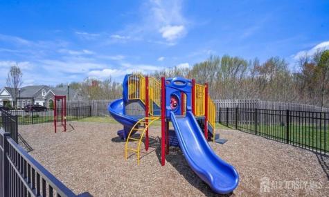 816 Stiller Lane Monroe NJ 08831