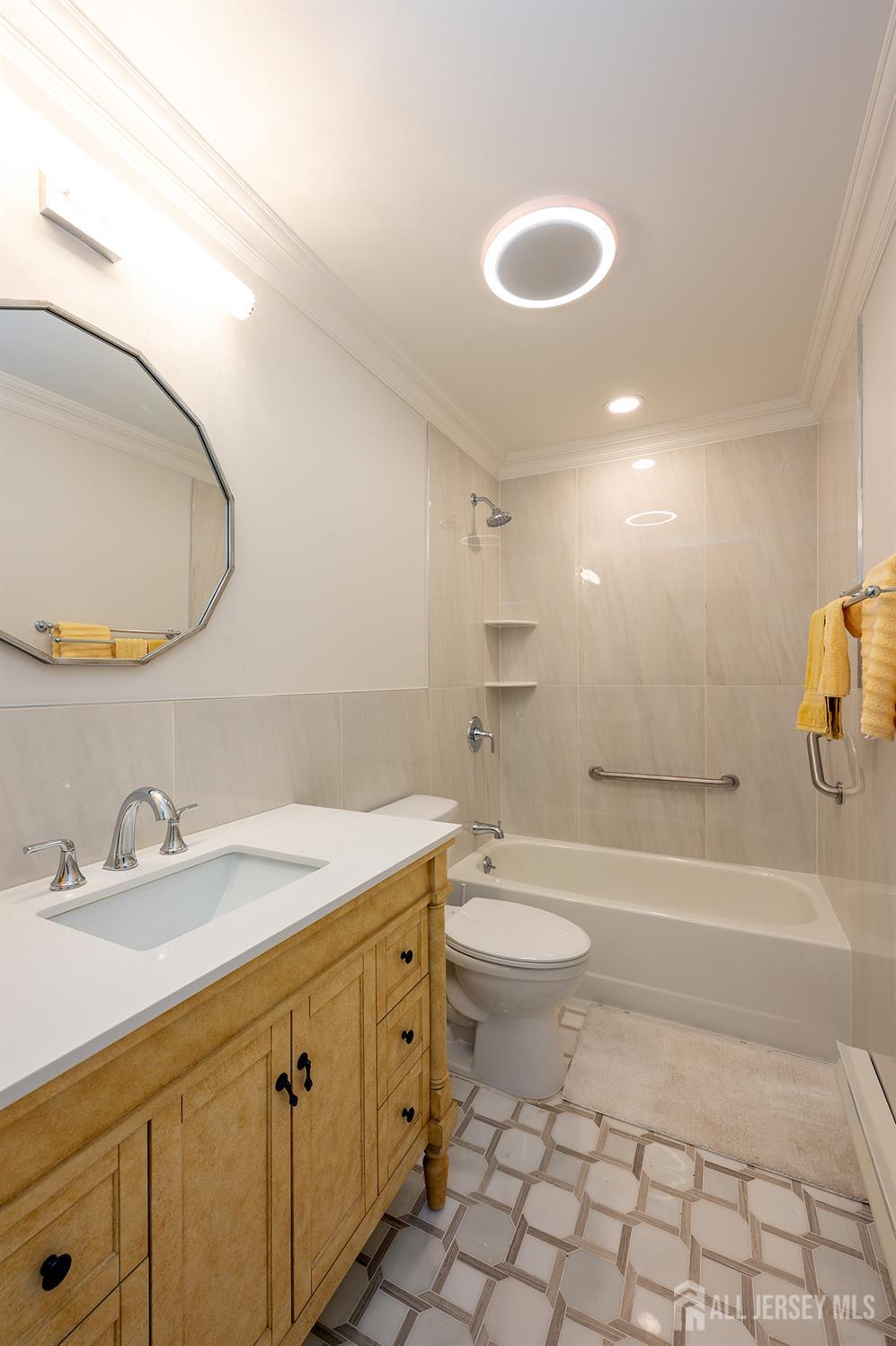 716-C Delair Road Monroe NJ 08831