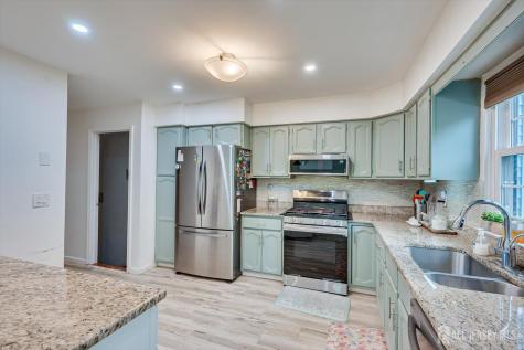 1602 Deerfield Drive Edison NJ 08820