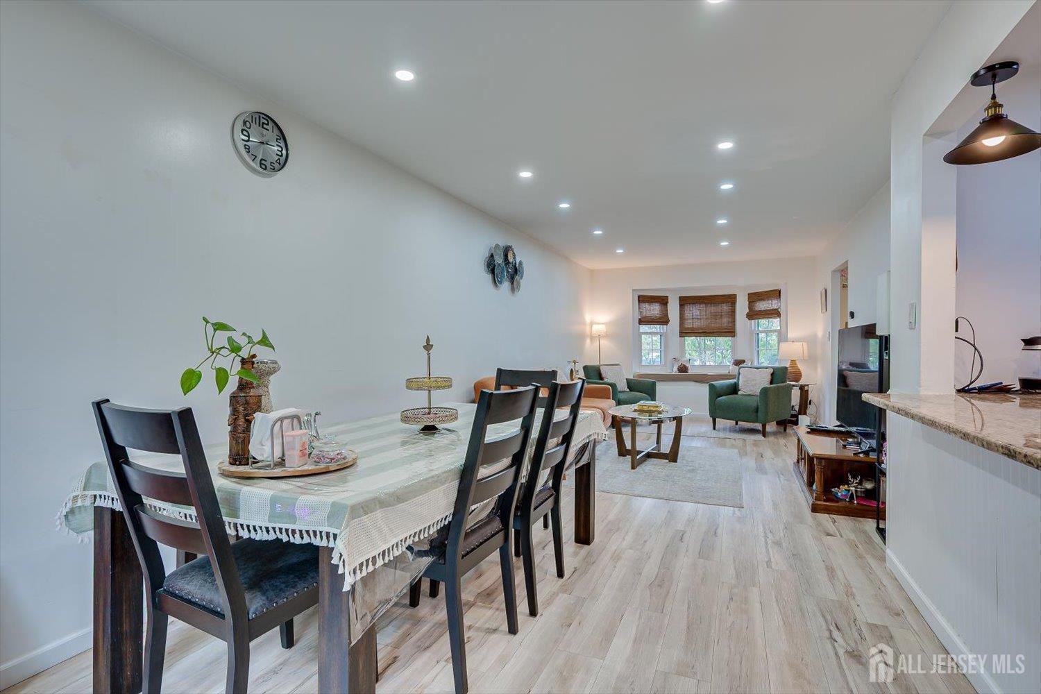 1602 Deerfield Drive Edison NJ 08820