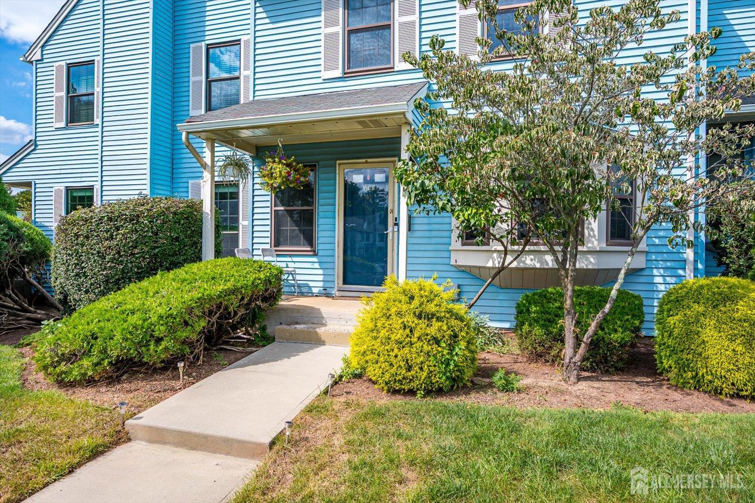 1602 Deerfield Drive Edison NJ 08820
