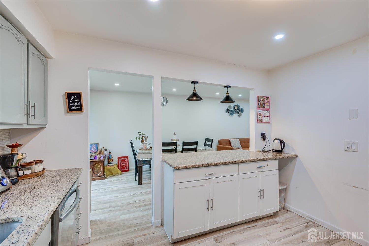 1602 Deerfield Drive Edison NJ 08820