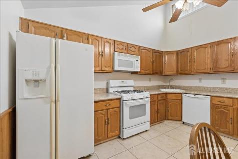 107 Bowne Court Old Bridge NJ 07747