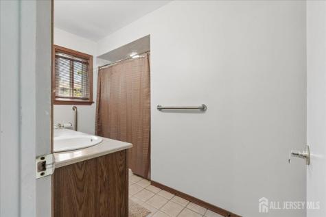 107 Bowne Court Old Bridge NJ 07747