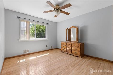 107 Bowne Court Old Bridge NJ 07747