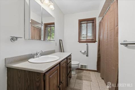 107 Bowne Court Old Bridge NJ 07747