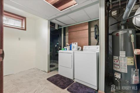 107 Bowne Court Old Bridge NJ 07747