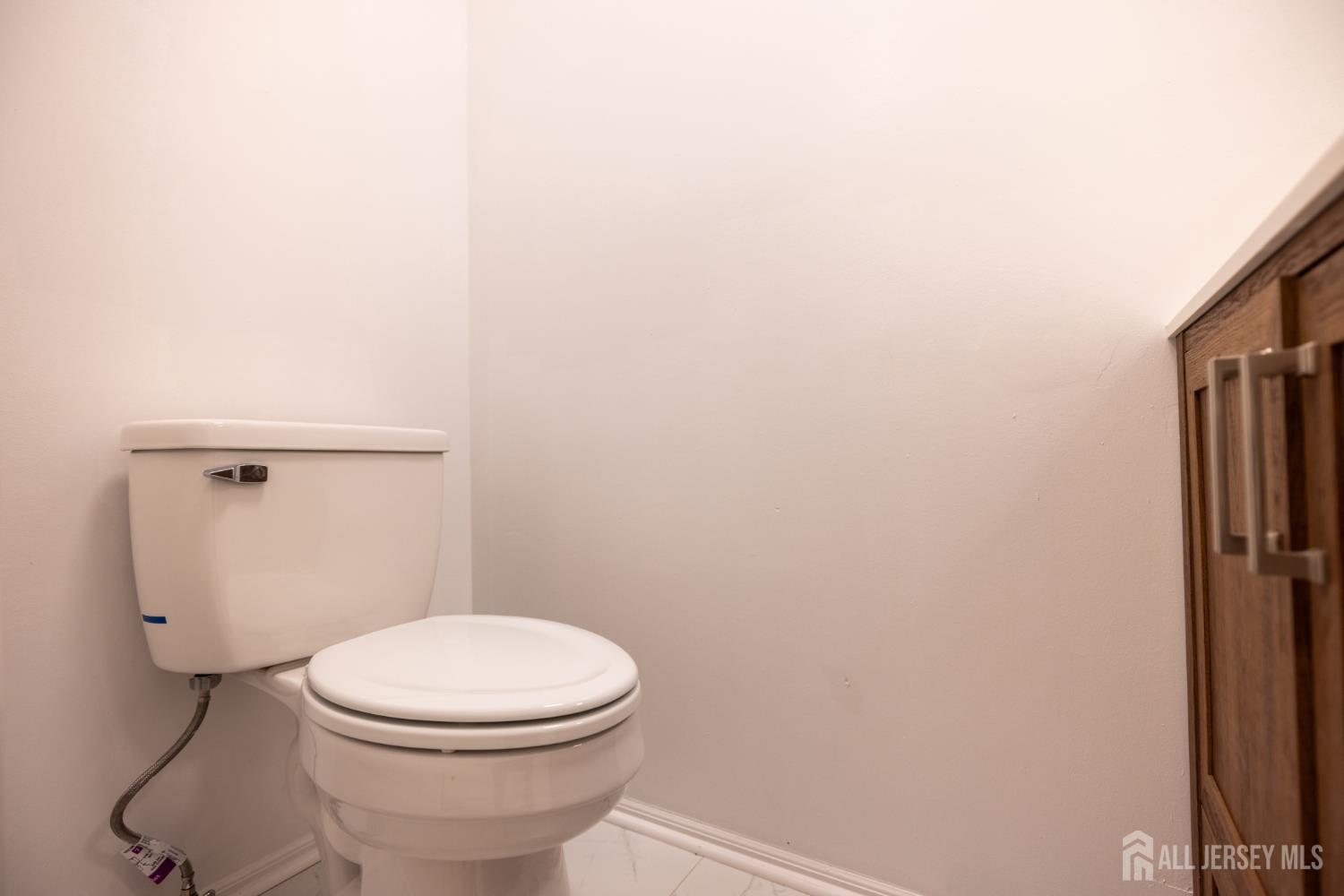 184 Bexley Lane Middlesex NJ 08854