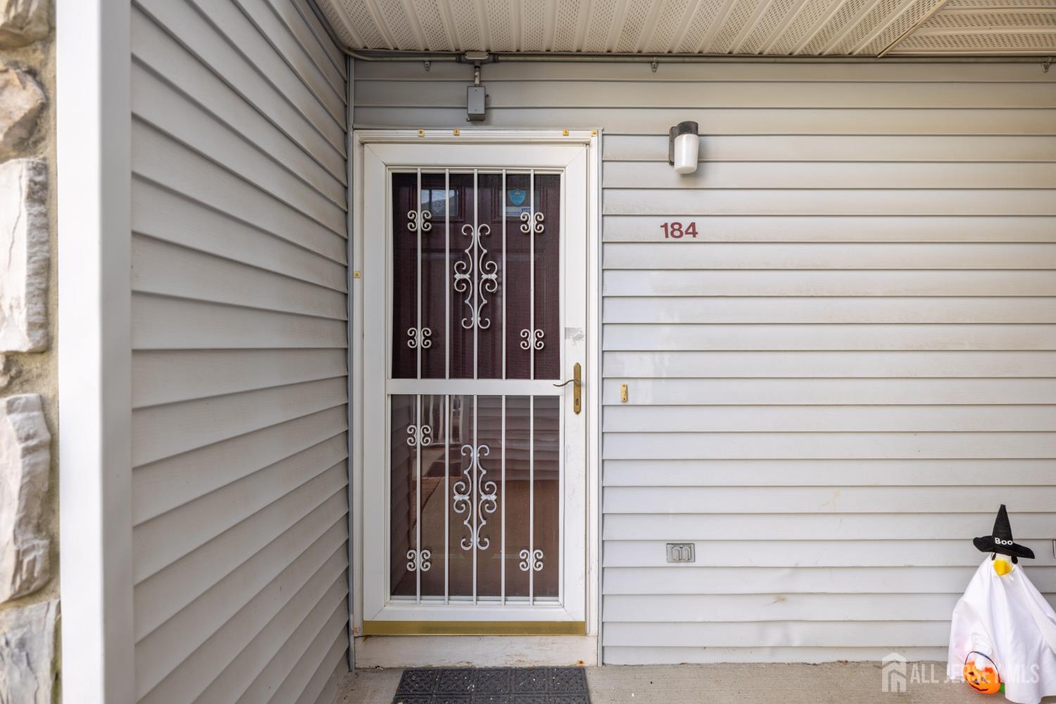 184 Bexley Lane Middlesex NJ 08854