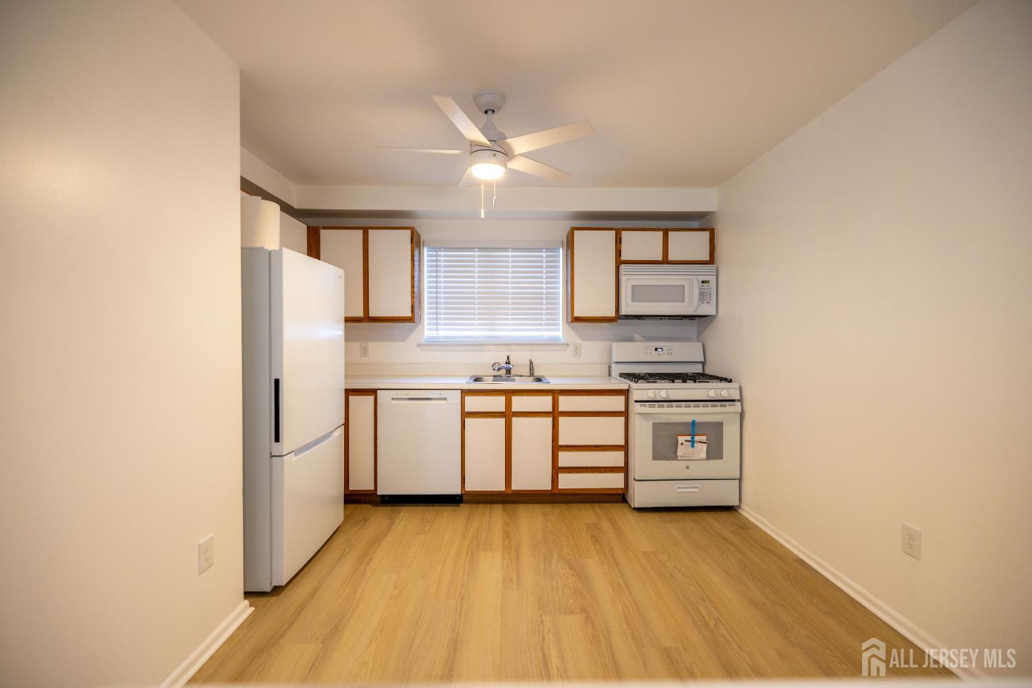 184 Bexley Lane Middlesex NJ 08854