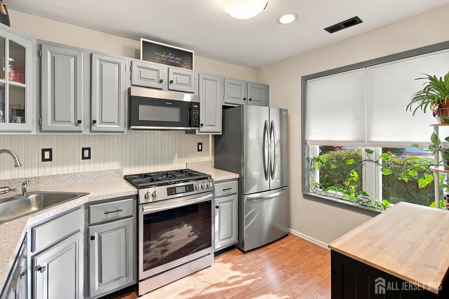 369 Mcdowell Drive East Brunswick NJ 08816