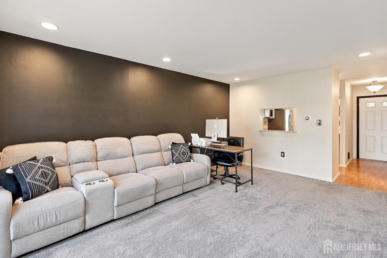 369 Mcdowell Drive East Brunswick NJ 08816