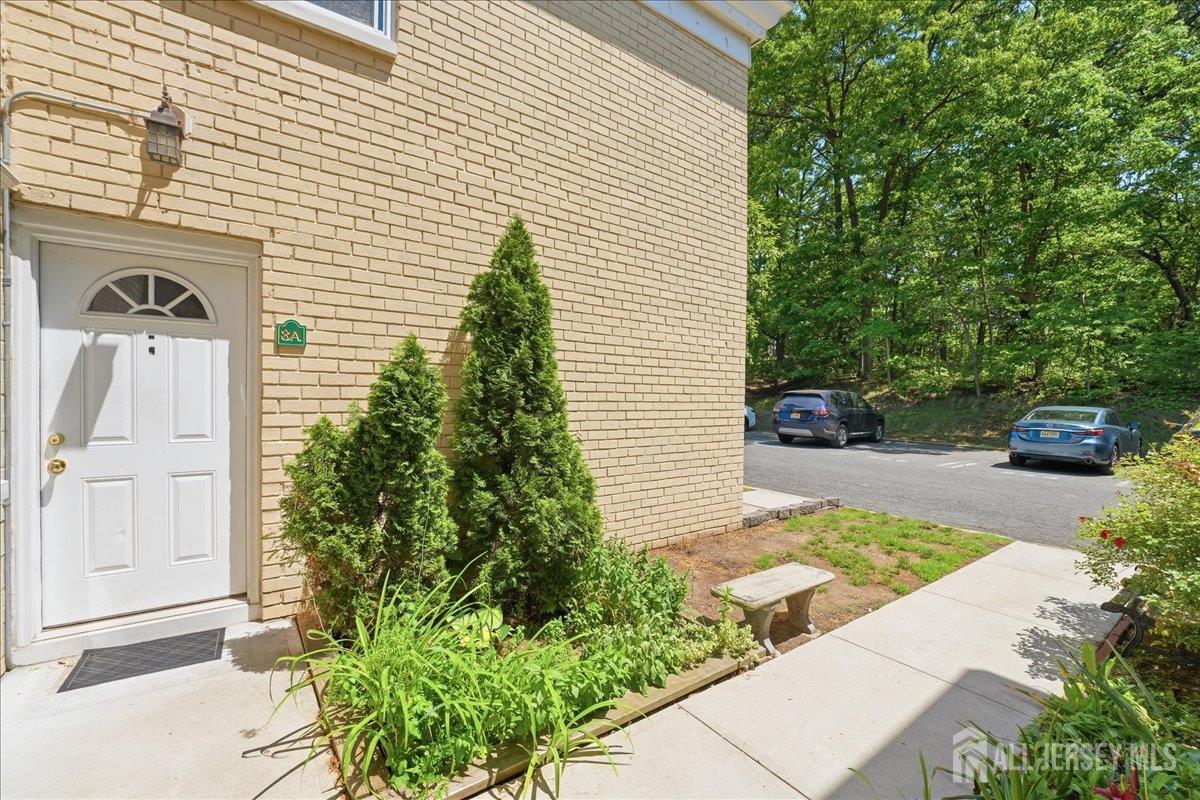 18 Lake Avenue East Brunswick NJ 08816