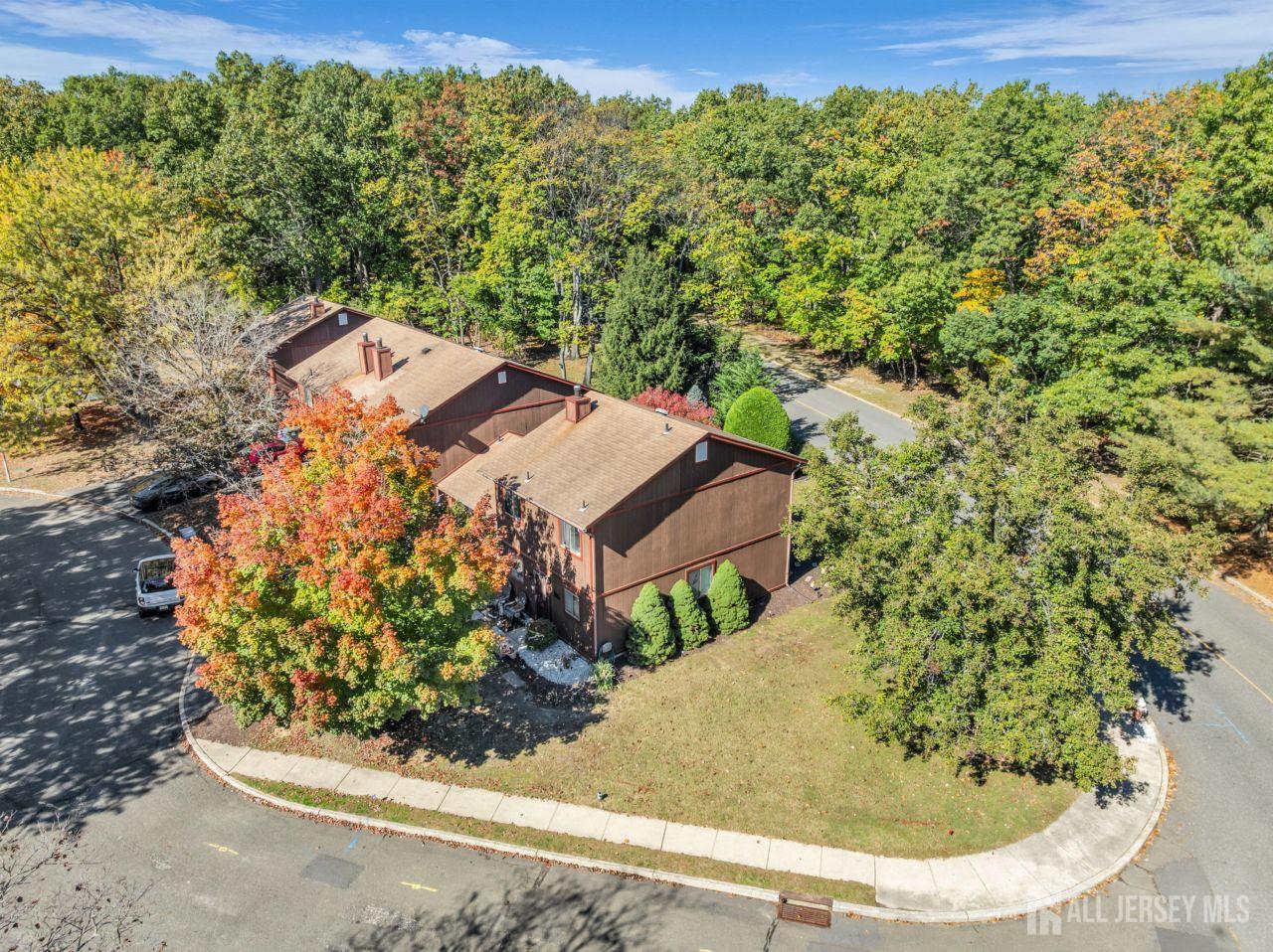16 Cardinal Lane Howell NJ 07731