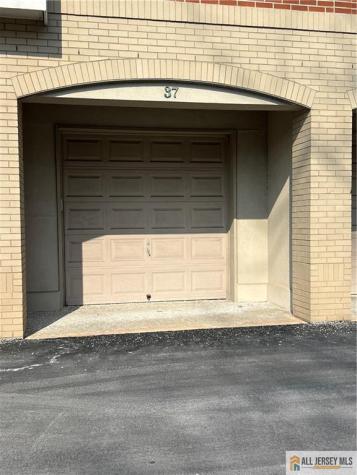 315 Regency Place Woodbridge Proper NJ 07095