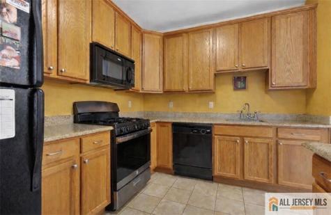 315 Regency Place Woodbridge Proper NJ 07095