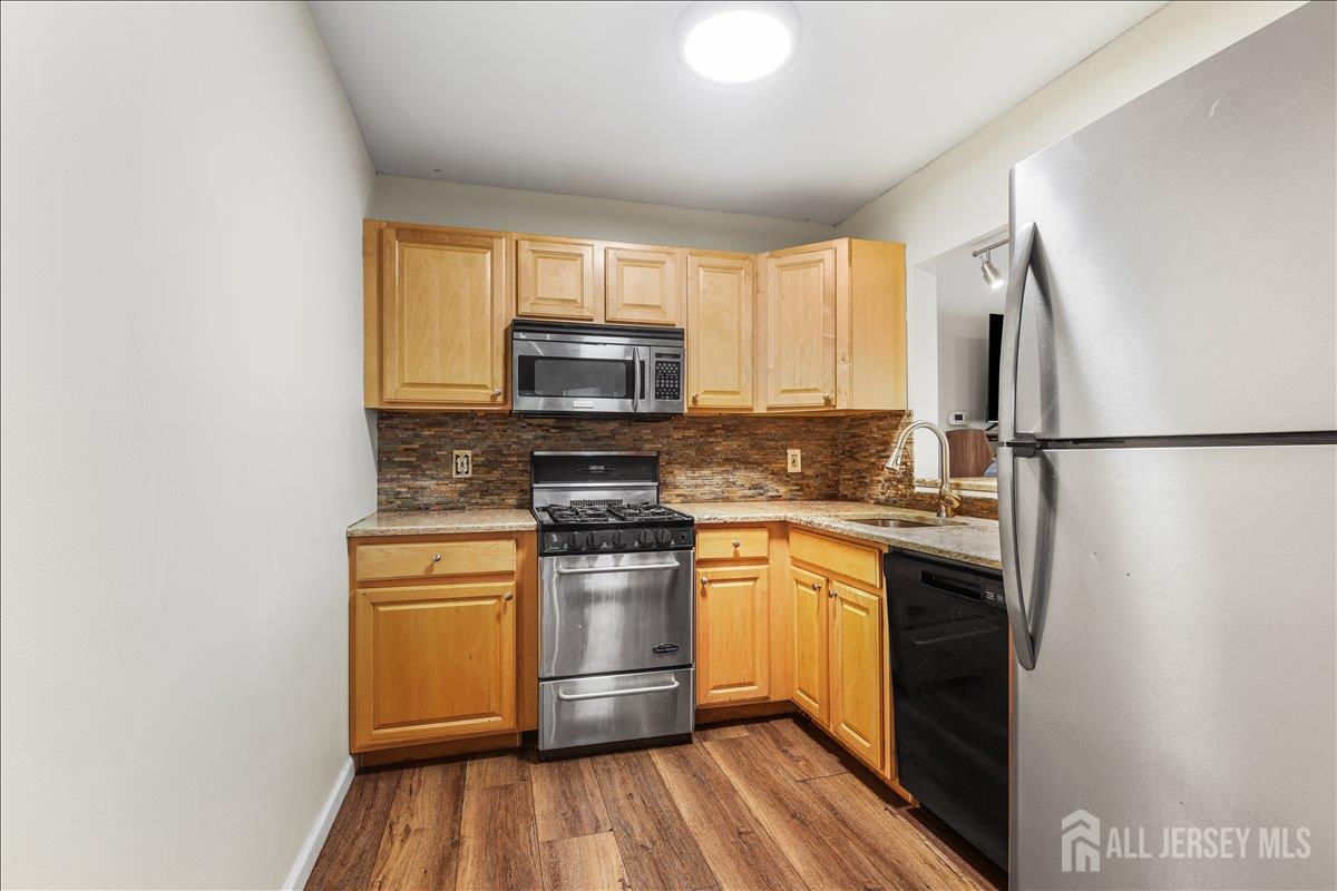 1403 Pebble Place Sayreville NJ 08859
