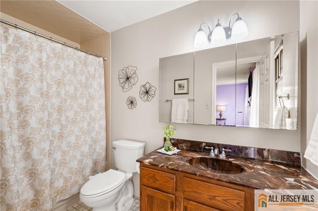 16 Estate Road Hillsborough NJ 08844