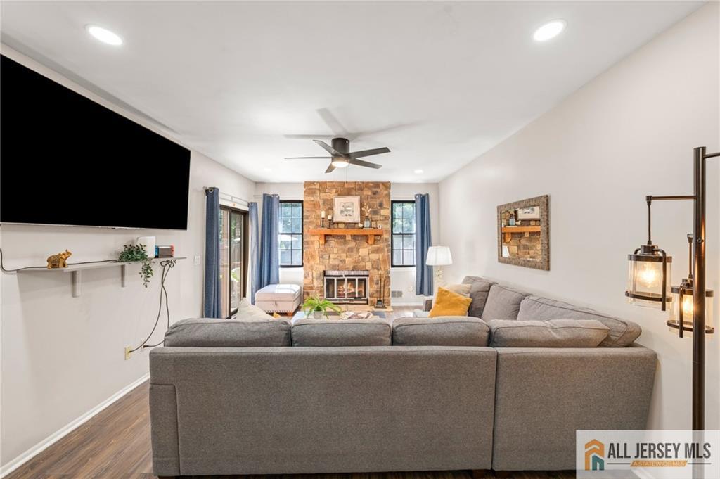 16 Estate Road Hillsborough NJ 08844