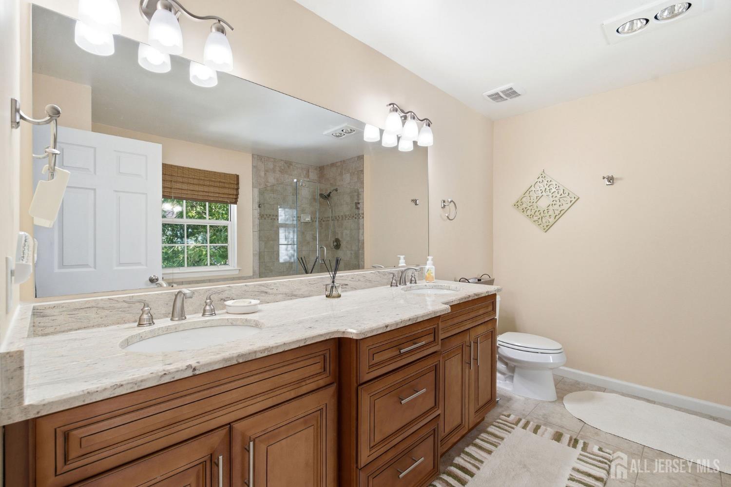 267 Century Way Manalapan NJ 07726