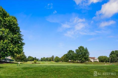 124 Concordia Circle Monroe NJ 08831