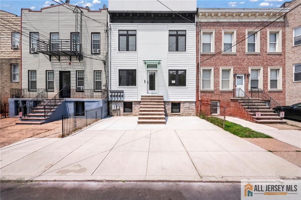 291 New York Avenue Jersey City NJ 07307